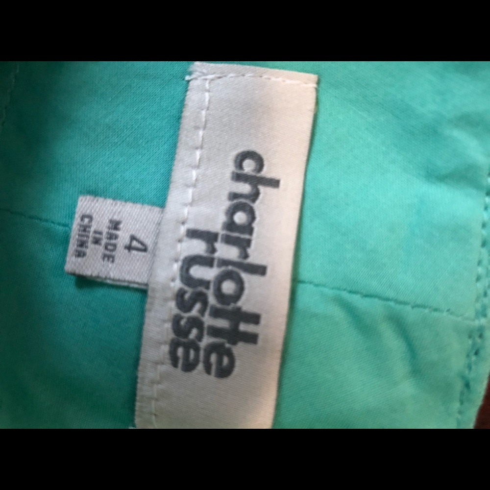 Shorts - Picture 3 of 3